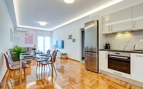 Koukaki Lux 2Bd 1Master Ap Next To Acropolis